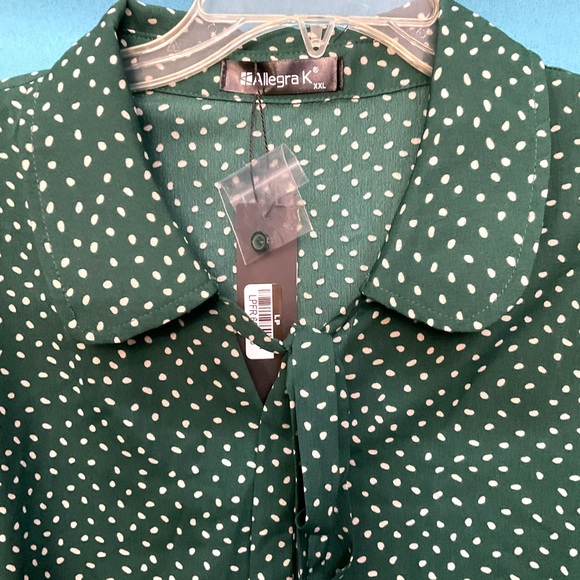 Allegra K Green Polka Dot Blouse • NWT • 25" p2p 26" length - Picture 6 of 8